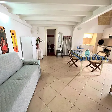 Monolocale Venus Climatizzato Vicino Al Centro Storico شقة أُجينتو